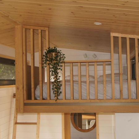 Tiny Gaumaise - Tiny House A Saint-Leger מראה חיצוני תמונה